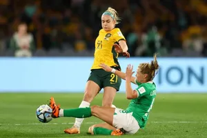 Nhớ lại ở Brazil thời phụ nữ đá bóng là bị bắt