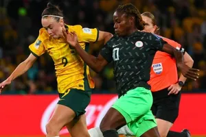 Chủ nhà Úc đi theo New Zealand, coi chừng bị loại ngay sau vòng bảng 