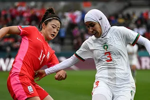 Nữ Morocco, chiếc khăn Hijab và chiến thắng đầu tiên