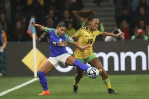 Sốc: Brazil, Ý chia tay World Cup như Việt Nam và Philippines