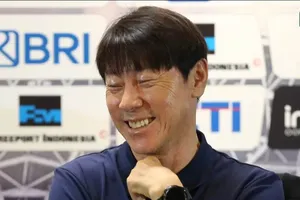 Khả năng HLV Hoàng Anh Tuấn đối đầu Shin Tae-yong ở bán kết