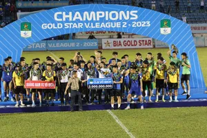 Quảng Nam trở lại V-League