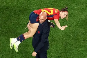 Ông Rubiales: 'Tôi không từ chức'