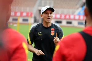 Tuyển Việt Nam 'chuyển hóa' trận gặp Uzbekistan thành trận đá tập trong tuần FIFA Days