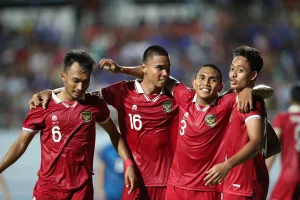 U-17 Indonesia với Zidane, Figo, Kaka có thắng được Ecuador?