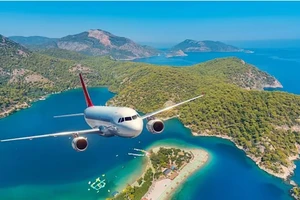 Ác mộng của CLB ngồi máy bay 26 giờ, vượt 33.400km đá 90 phút rồi quay về