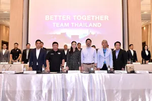 Madam Pang từ chức chủ tịch CLB Thai Port, lên chiến dịch tranh cử