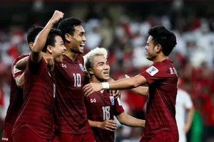 Không “súng ống”, tuyển Thái Lan đá kiểu gì với Nhật Bản