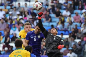 Úc, Uzbekistan chơi hòa nhã, Ấn Độ “nắn gân” thầy trò Hector Cuper