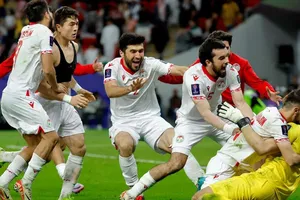 Yatimov là người hùng giúp tuyển Tajikistan tiễn UAE về nước