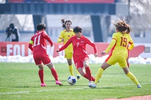 Úc lại thắng Uzbekistan, Việt Nam tìm điểm trước Triều Tiên