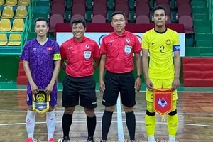 Đá 'kín cổng' với Malaysia, Việt Nam thua 1, thắng 1