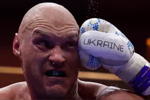 Hạ gục Tyson, Usyk vô địch tuyệt đối