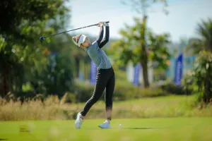 Nhà vô địch SEA Games 32 Lê Khánh Hưng tạm đứng thứ nhì