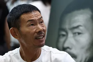 Bố của Son Heung-min có khả năng đi tù, tuyển Hàn Quốc đã có HLV mới