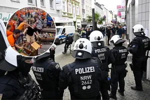 Fan Hà Lan và fan Anh đánh nhau sau trận bán kết Euro 2024