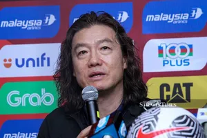 HLV Kim Pan-gon bỏ ghế HLV tuyển Malaysia về làm sếp lớn?