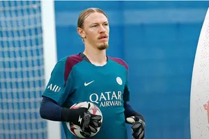 Thủ môn Matvei của PSG vừa thua kiện có đến Việt Nam cùng tuyển Nga?