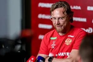 HLV Valery Karpin: Đội tuyển Nga thi đấu với Việt Nam và Thái Lan bằng hai đội hình khác nhau