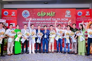 Vinh Hưng Phú Lộc lên ngôi giải Doanh nhân Huế tại TP.HCM năm 2024