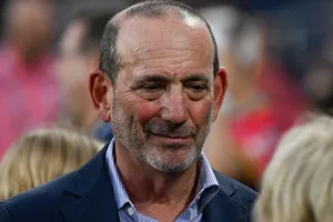 FIFA “bào” bóng đá mạnh quá có khả năng vỡ giải