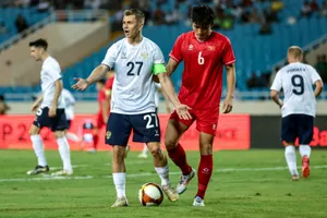 Sốc với đội tuyển Nga “cáp kèo” đá với Brunei