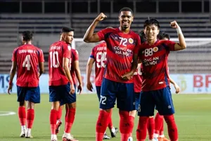 Thủ môn Nguyễn Filip, Quang Hải, Văn Thanh thắng tại Rizal Memorial