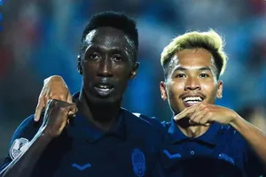 Ngoại binh nhập tịch nào của tuyển Campuchia đến Việt Nam