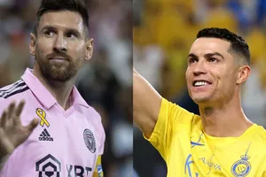 Ronaldo, Messi ghi bàn quái, chấn thương cũng... phải quái