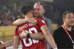 HLV Mano Polking và Osmar Loss