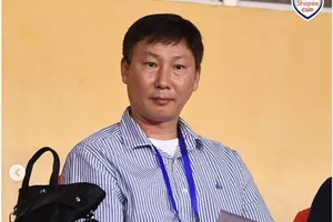 Malaysia 'chơi chiêu', HLV Kim Sang-sik cũng có chiêu riêng 