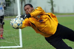 Cầu thủ nhập tịch và “cuộc chơi ăn xổi ở thì” 