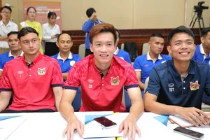 Sinh viên Hàn Quốc trở lại thách thức những tuyển thủ Việt Nam