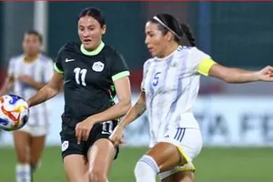 Úc đánh bại ĐKVĐ Philippines, thách thức tuyển Việt Nam