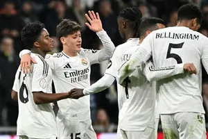 Real Madrid bay 12 giờ tới châu Á đá Champions League