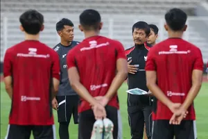 HLV Indra Sjafri lên kế hoạch bảo vệ ngôi vô địch bóng đá SEA Games