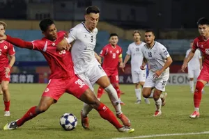 HLV Mano Polking làm thế nào để CLB CA. Hà Nội đi tiếp