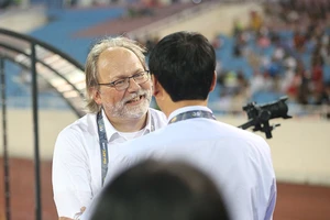 HLV Tom Saintfiet: 'Đừng học đòi UEFA, AFCON là AFCON'