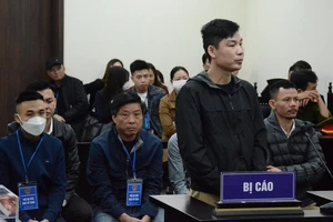 'Khua dao' giải cứu anh trai: 13 năm tù