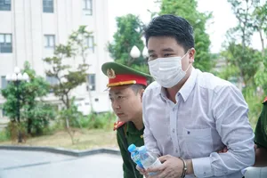 Cựu Phó Chủ tịch lẩy Kiều, đọc thơ và 5 tỉ đồng, 6 năm tù