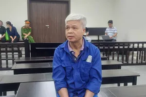 Cựu giám đốc 'vẽ' dự án, chiếm đoạt 46 tỉ đồng