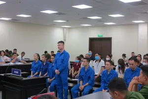 Giám đốc cầm đầu đường dây đánh bạc trăm tỉ trên sàn SFX 