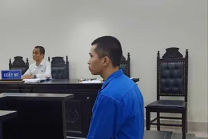 Đâm gục bạn trọ cũ vì đòi nợ không trả còn hỏi 'muốn đánh nhau à'