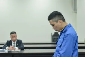 Cựu cảnh sát giao thông bắt cóc cháu bé 7 tuổi ở Hà Nội bị phạt 20 năm tù