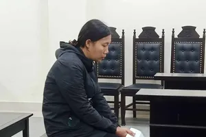 Chiêu lừa 'gửi tiết kiệm được tặng thưởng vàng' của cựu nhân viên bưu điện