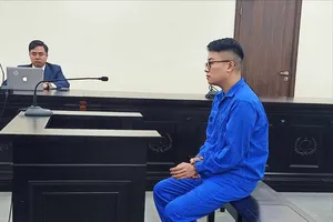 Lừa hơn 11 tỉ đồng bằng chiêu combo vé máy bay và khách sạn giá rẻ