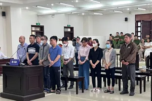 Vụ Việt Á: Cựu Bộ trưởng Y tế Nguyễn Thanh Long nêu lý do xin giảm nhẹ