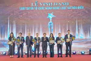 Liên đoàn Luật sư Việt Nam vinh danh các luật sư, tổ chức hành nghề luật sư 