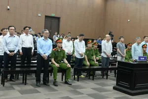 Cựu Thứ trưởng Hoàng Quốc Vượng nghẹn ngào xin được sớm trở về sống những năm tháng cuối đời