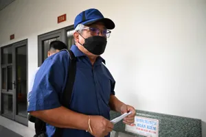 Cựu Thứ trưởng Nguyễn Linh Ngọc đã có mặt tại tòa 